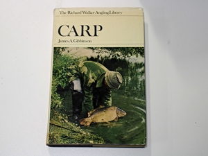 Carp (The Richard Walker Angling Library)