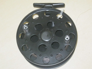 The Leeds centre pin made by Lewtham Engineering